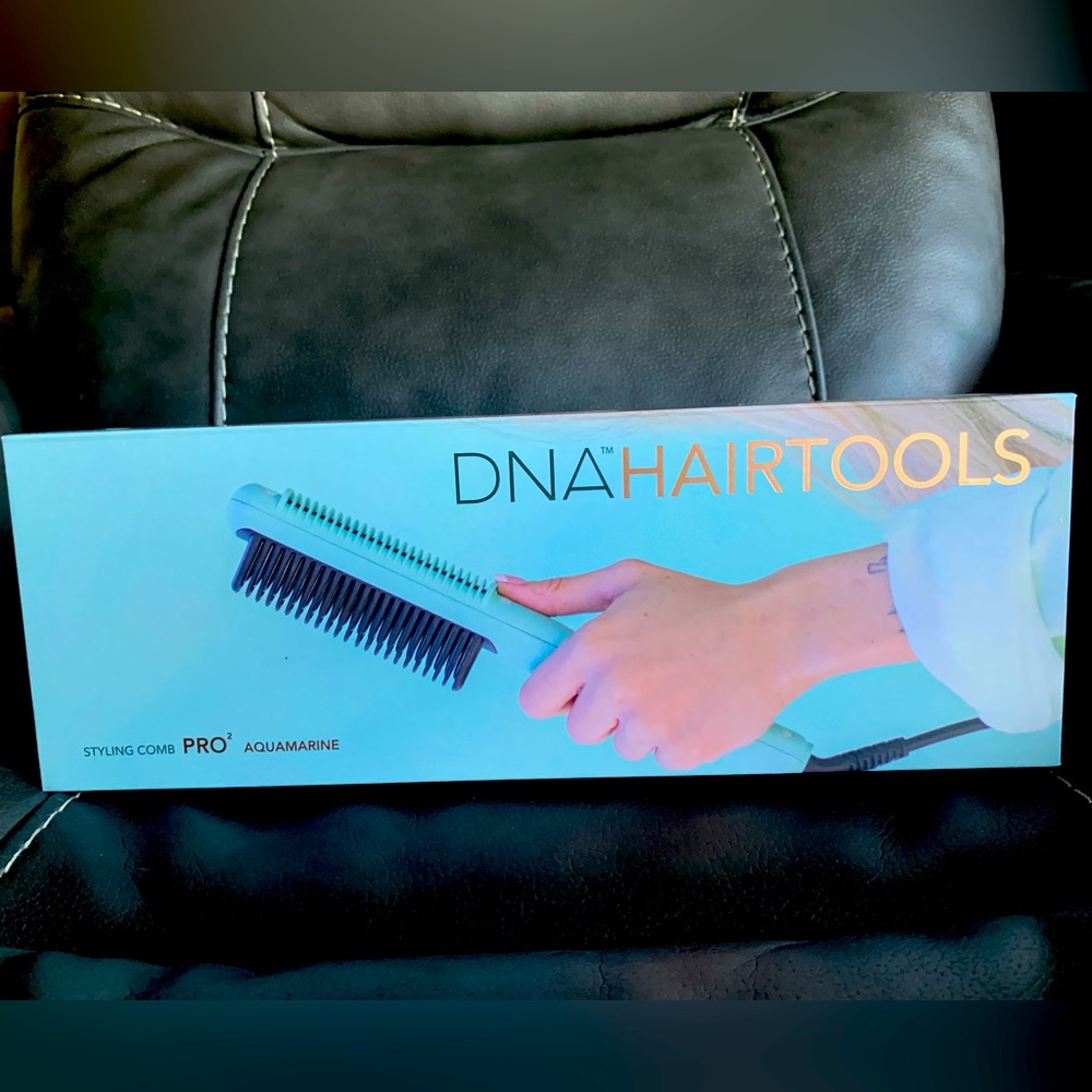 NEW DNA Hairtools Styling Comb PRO Aquamarine